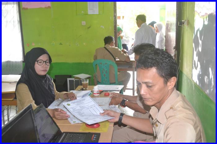 Cetak SKHU, MTsN 1 Batang Hari Ramai Diserbu Para Lulusan Cetak SKHU, MTsN 1 Batang Hari Ramai Diserbu Para Lulusan