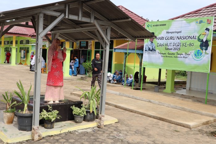 Pecahkan Kesunyian Kelas! MTsN 1 Batang Hari Rayakan HGN ke-80 dengan Adu Suara Karaoke