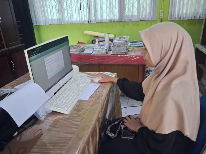 Guru MTsN 1 Batanghari Antusias Ajukan PPG Batch IV, Siap Tingkatkan Mutu Pembelajaran