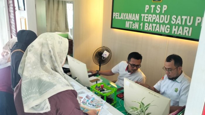 Gerak Cepat Layanan PTSP Sambut Pembukaan PMBM Jalur Reguler MTsN 1 Batang Hari