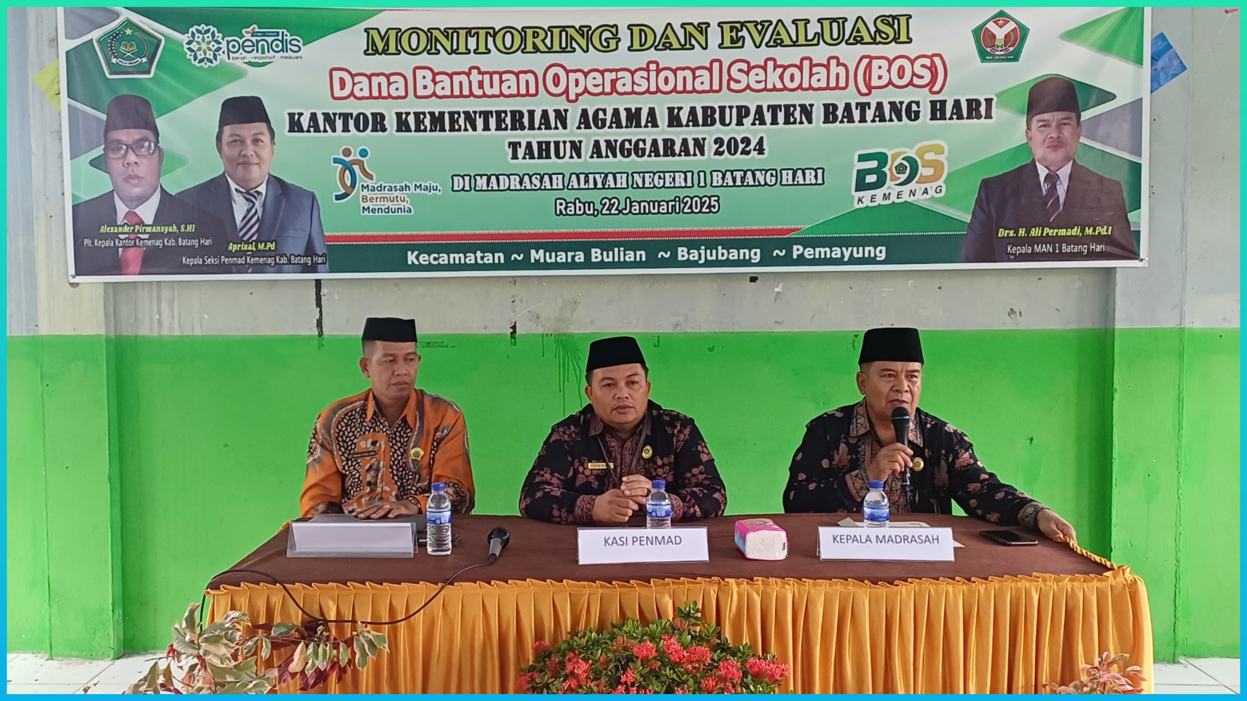 Kepala dan Bendahara MTsN 1 Batang Hari Serahkan Laporan Dana BOS Tahap 2 Tahun 2024