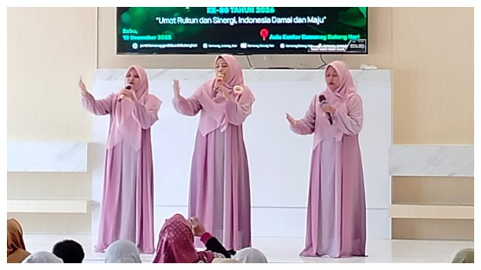 Semarak HAB Kemenag ke-80, Satker MTsN 1 Batang Hari Tampil Memukau di Ajang Lomba Salawat