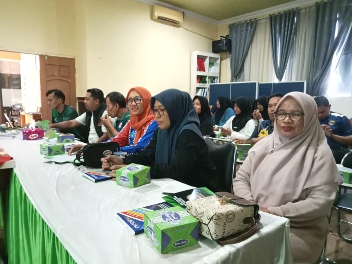 Wakili Kepala MTsN 1 Batang Hari, Ibu Rati Artarini Hadiri Rapat Kerja PDBI Kabupaten Batang Hari Tahun 2026 Wakili Kepala MTsN 1 Batang Hari, Ibu Rati Artarini Hadiri Rapat Kerja PDBI Kabupaten Batang Hari Tahun 2026