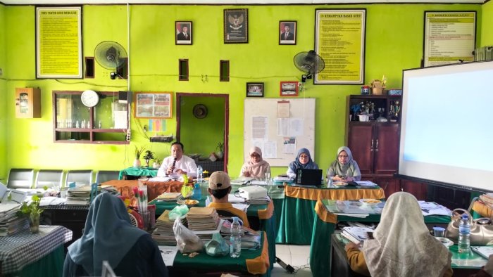 Sinergi dan Transparansi: MTsN 1 Batang Hari Gelar RAT KPN dan Reorganisasi Kepengurusan