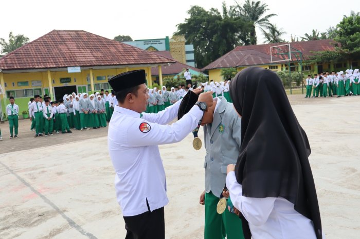 Siswa MTsN 1 Batang Hari Sabet Emas di Kejurnas Karate 2026: Prestasi Nasional yang Membanggakan