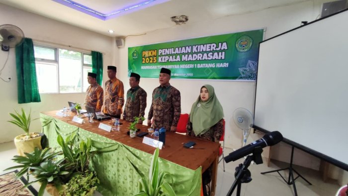 UPDATE PAGI MTsN 1 Batang Hari Hadapi Puncak PKKM 2025: Tim Penilai Pokjawas Tiba di Lokasi