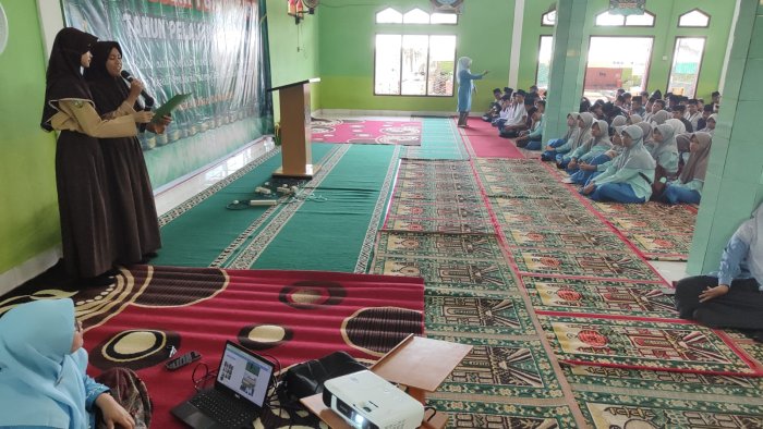 Matangkan Persiapan Akhir, Panitia MTsN 1 Batang Hari Gelar Gladi Bersih Serah Terima Siswa Kelas 9