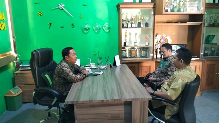 Sinergi Manajemen Keuangan MTsN 1 Batang Hari: Matangkan Strategi Anggaran di Ruang Kepala