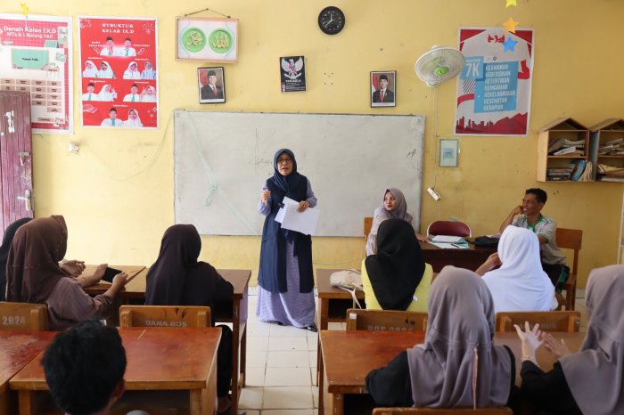 Percepat Proses, MTsN 1 Batang Hari Gelar Sosialisasi dan Pengumpulan Berkas PIP Tahun 2026 Percepat Proses, MTsN 1 Batang Hari Gelar Sosialisasi dan Pengumpulan Berkas PIP Tahun 2026