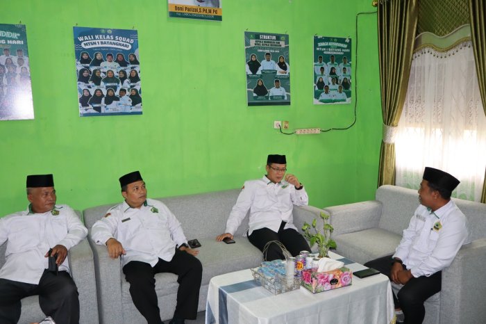 Pastikan Kesiapan Pasca Lebaran, Kemenag Batang Hari Gelar Monev Pendidikan di MTsN 1 Batang Hari