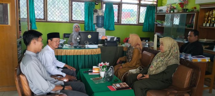 Siap Tampil di Jamran 2025: Tim Pembina Pramuka MTsN 1 Batang Hari Matangkan Persiapan