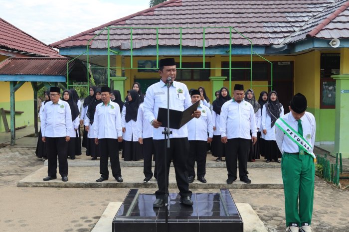 Hadapi ASAS, Kepala MTsN 1 Batang Hari Warning Siswa Kelas 7 dan 8 Terkait Kriteria Kenaikan Kelas