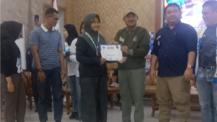 Siswi MTsN 1 Batang Hari Kembali Ukir Prestasi, Sheila Septiani Raih Perunggu Catur KEJURPROV Jambi 2025