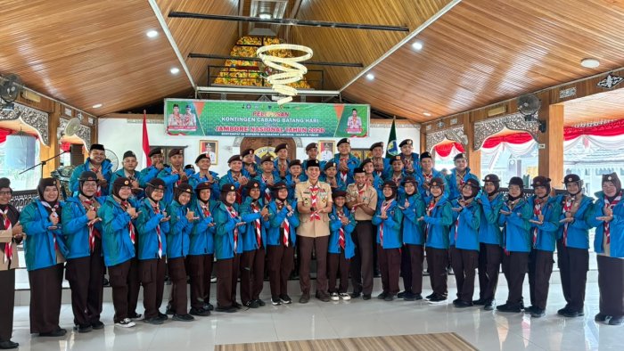 Dilepas Langsung oleh Bupati, Kepala MTsN 1 Batang Hari Hadiri Acara Pelepasan Kontingen Jambore Nasional XII 2026