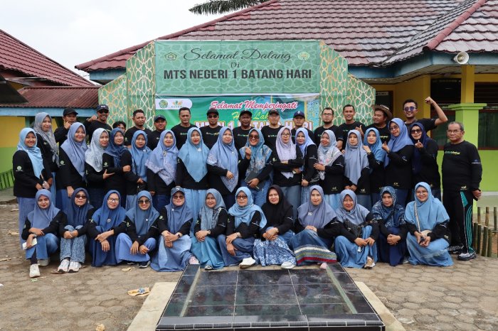 Meriahkan HUT ke-44, MTsN 1 Batang Hari Gelar Berbagai Macam Kegiatan