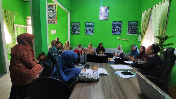 Dorong Pelayanan Terbaik, MTsN 1 Batang Hari Matangkan Program Zona Integritas (ZI)