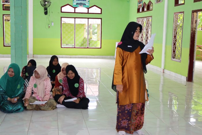 Adu Retorika dalam Lomba Pidato: MTsN 1 Batang Hari Gelar Lomba Pidato Sambut Hari Guru Nasional ke-80