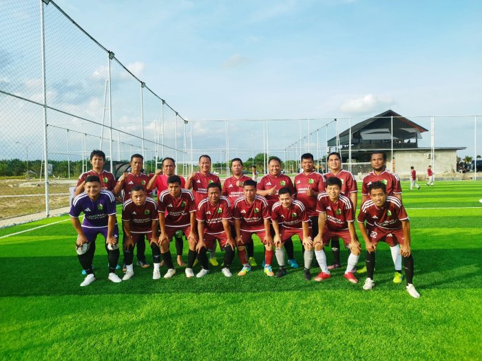 Perkuat Tim Kemenag Batang Hari, Kepala MTsN 1 Batang Hari Berlaga di Turnamen Mini Soccer HAB Ke-80