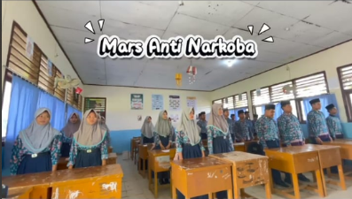 Gelorakan Semangat Anti Narkoba: Siswa MTsN 1 Batang Hari Lantang nyanyikan Lagu Nasional dan Mars Anti Narkotika