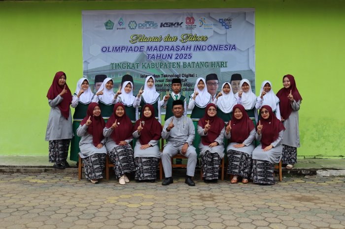 Targetkan Prestasi di Ajang Bergengsi, TIM OMI MTsN 1 Batang Hari Siap Berlaga