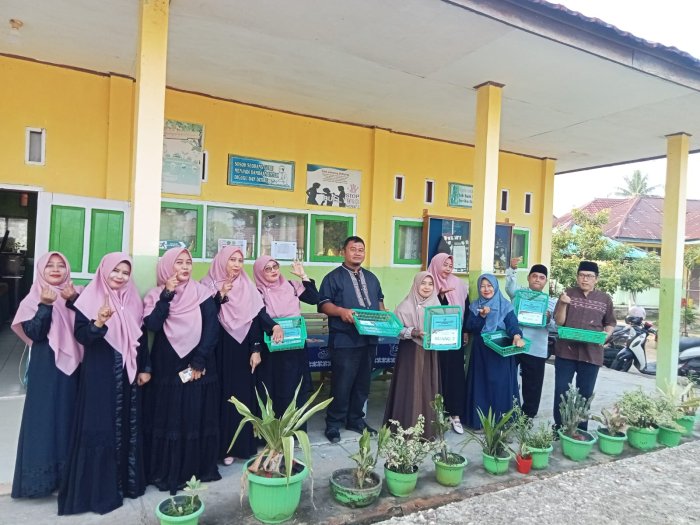 Jaga Konsistensi, Siswa MTsN 1 Batang Hari Lewati Hari Keempat ASAS Genap dengan Khidmat dan Disiplin Jaga Konsistensi, Siswa MTsN 1 Batang Hari Lewati Hari Keempat ASAS Genap dengan Khidmat dan Disiplin